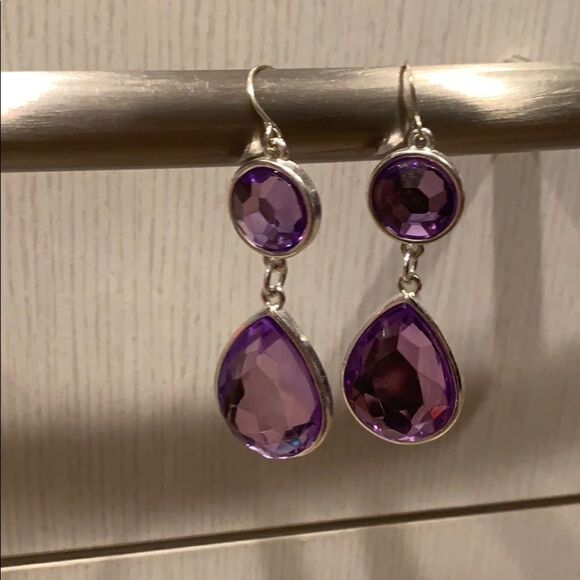 🎉last deal  🎉Cache drop earring - Picture 1 of 4